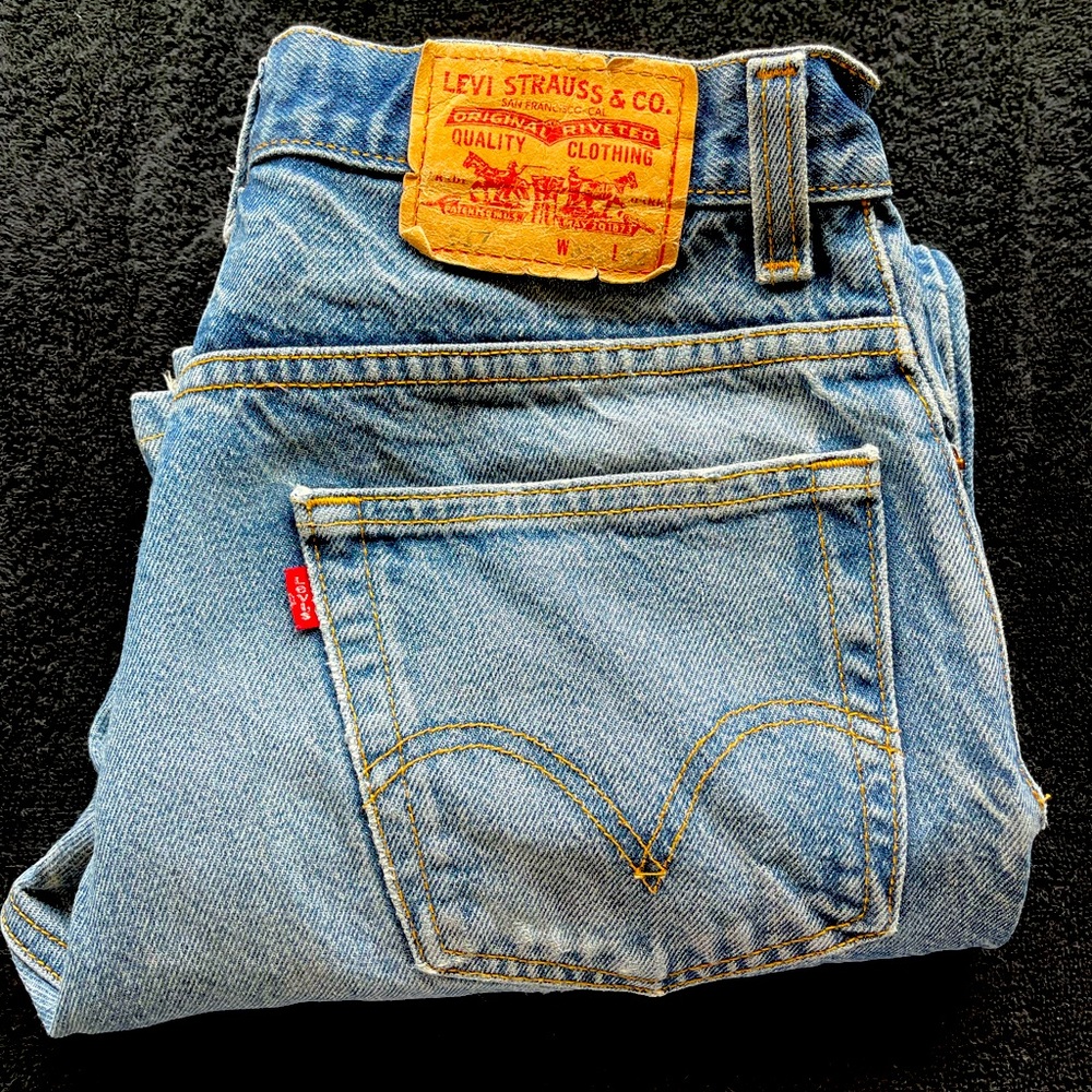 Levi bootcut jeans